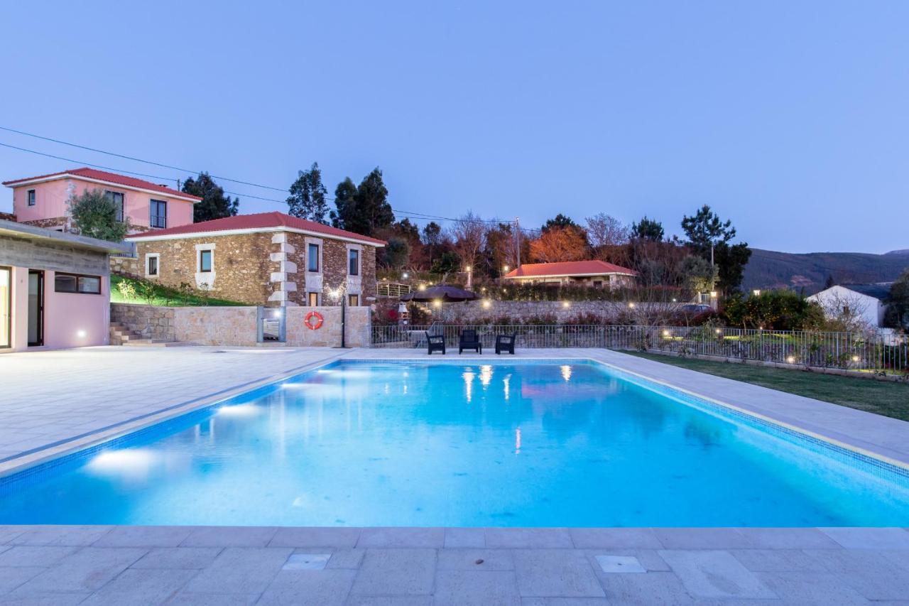 קמיניה Deville Luxury Retreat מראה חיצוני תמונה