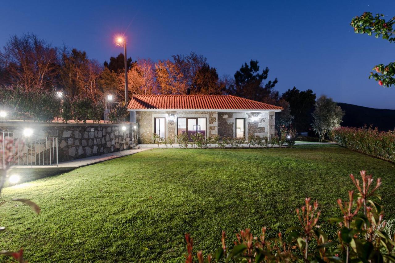 קמיניה Deville Luxury Retreat מראה חיצוני תמונה